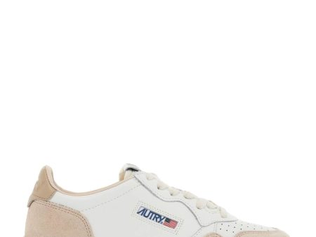 Autry Leather Medalist Low Sneakers Supply